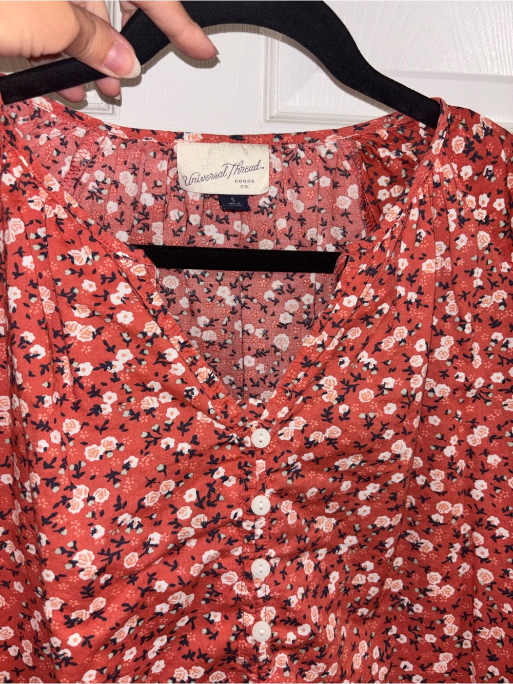 Universal Thread Blouse Size Small - Picture 7 of 8